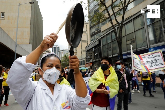 Los colombianos salieron de nuevo a las calles del país en el comienzo del segundo paro nacional de protesta contra el Gobierno del presidente Iván Duque, después de una semana de manifestaciones y violencia con decenas de muertos.