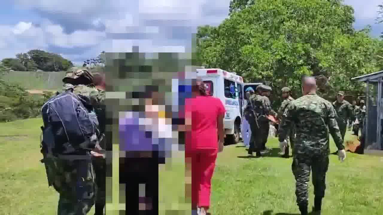 Departamento de Antioquia, Colombia: El @COL_EJERCITO realizó un operativo exitoso de captura de un presunto sujeto vinculado al ELN. La operación se realizó mediante un UH-60L Black Hawk (EJC-2146) para desplazarse rápidamente por la zona objetivo.