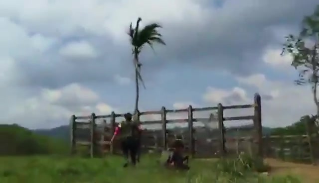 Significant fighting broke out today between the ELN and FARCs 33rd Front in the Catatumbo region of Colombia near the Venezuelan border. ELN appears to have launched an attack on both FARC and civilians in the region