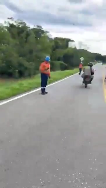 Due to today’s magnitude 6.3 earthquake in Colombia, damage has been reported to the road network between Villavicencio and Yopal. Authorities are warning of possible subsidence and cracks that could disrupt traffic