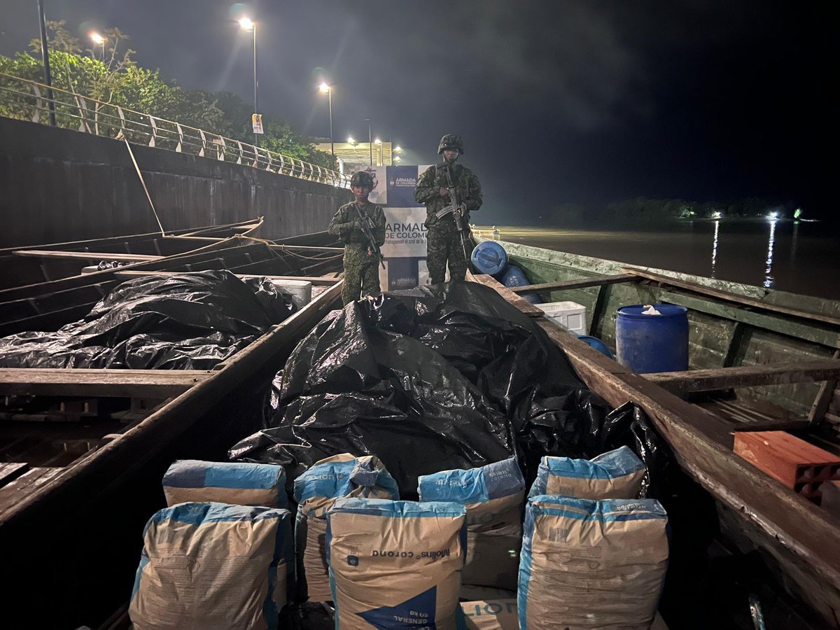 Tropas de la Brigada15, de @Ejercito_Div7, ubicaron y destruyeron dos laboratorios empleados para el procesamiento de pasta base de coca perteneciente al grupo armado organizado Clan del Golfo en el municipio de Belén de Bajirá, Chocó. En el lugar fueron incautados 80 kilos de hoja de coca procesada e insumos de fabricación . Con esto se afectan las economías ilícitas de este grupo en más de 37 millones de pesos